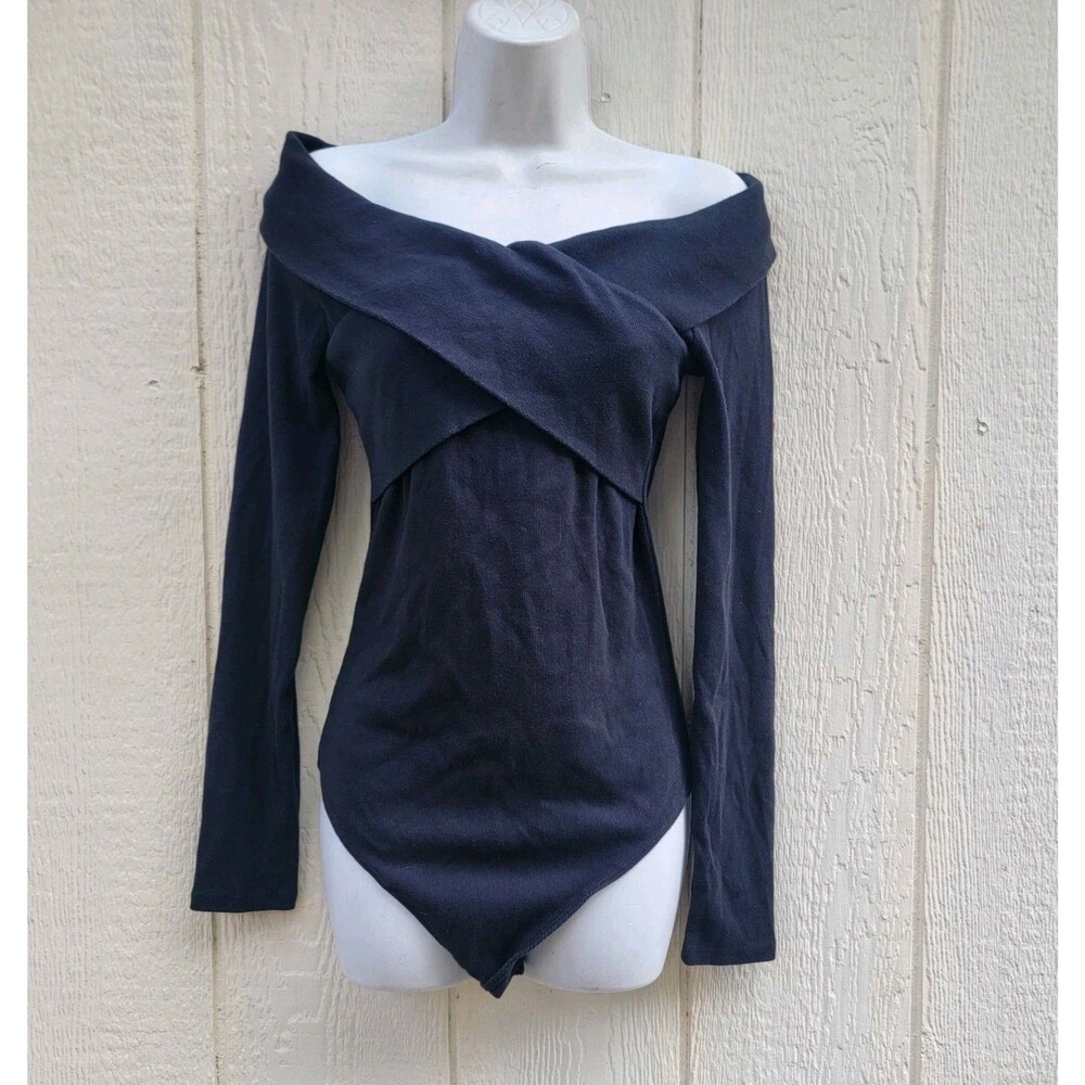 Women's Abercrombie and Fitch longsleeve off the shoulder bodysuit Blk Sz L